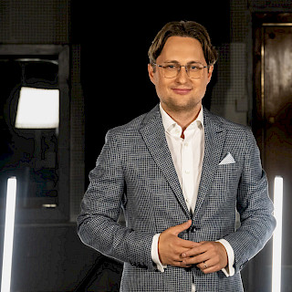 Moderaator, Eesti Rahvusringhäälingu ajakirjanik