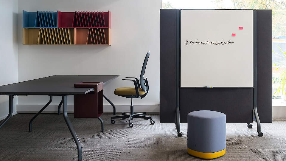 Thulema – a trendsetter in workplace design.