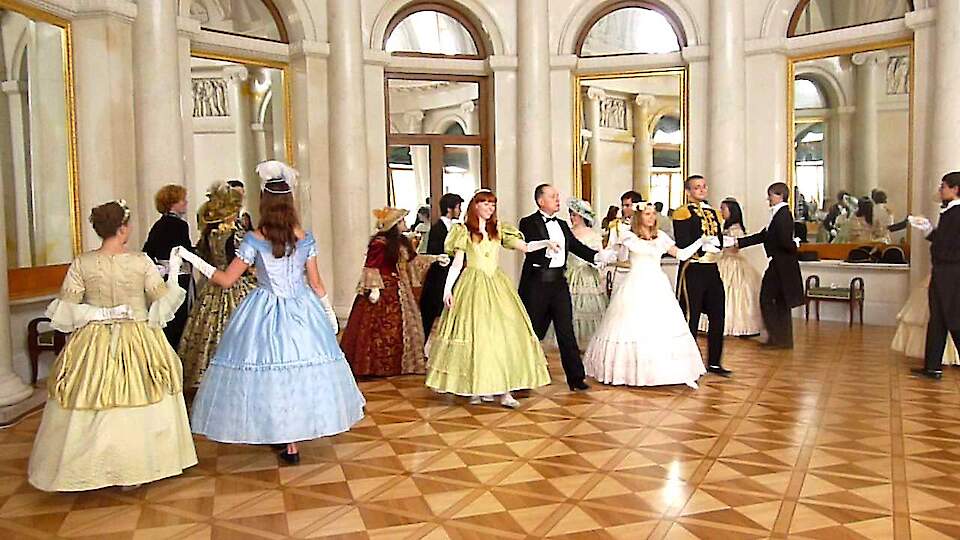 Костюмированные балы на Елагином острове
