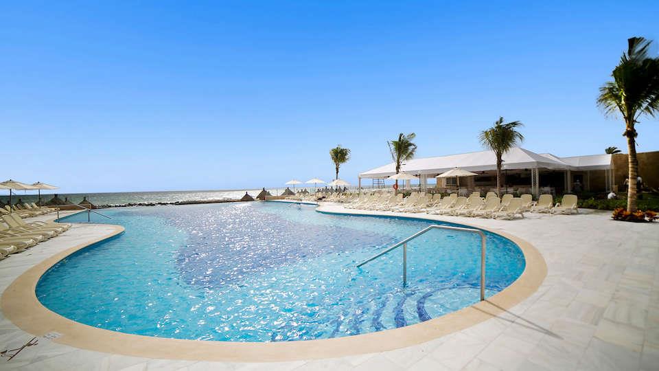 Luxury Bahia Principe Akumal 5* (Riviera Maya)