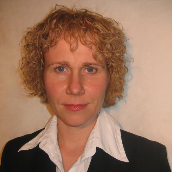 Dr. Andra Dērveniece