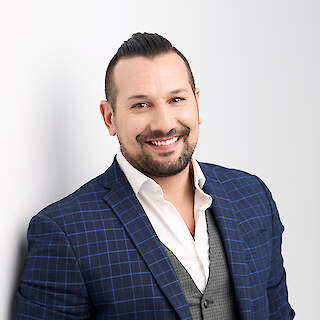 CEO of Apex Alliance Hotel Management and a visionary hospitality leader, steering the company’s operations across Lithuania (its base), Estonia, Latvia, Poland, Romania, and Italy.