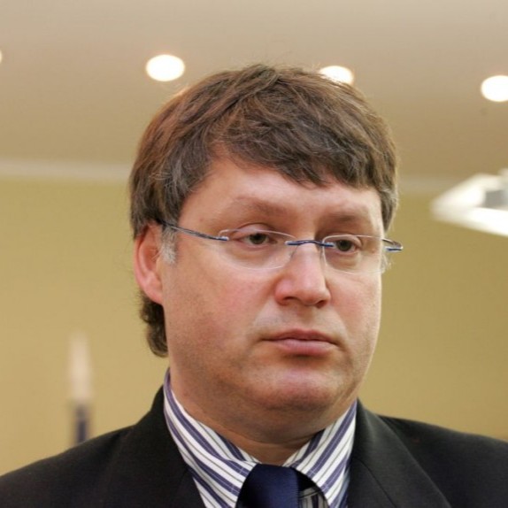 Dr. Didzis Gavars (Latvia)