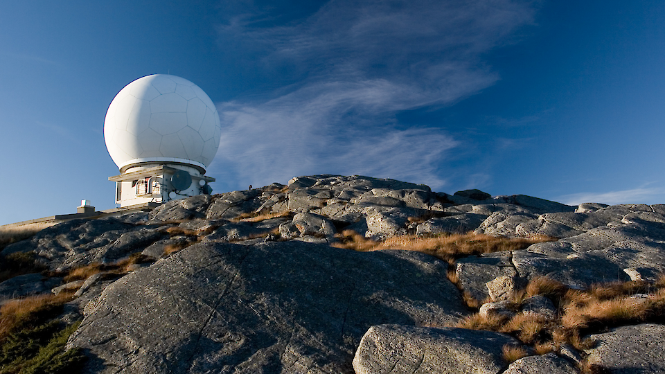 Georadar acoustic method and equipment