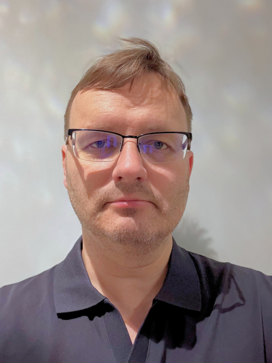 Prof. dr hab. Dariusz Hreniak
