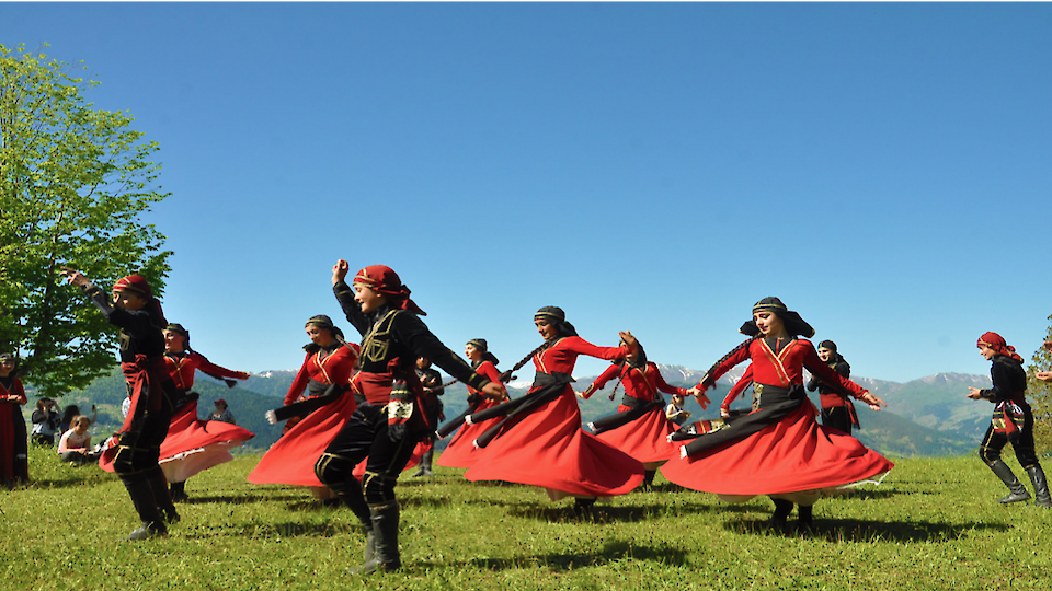 Ühepäevane giidiga ekskursioon | Machaheli org ja folkloorinäitus