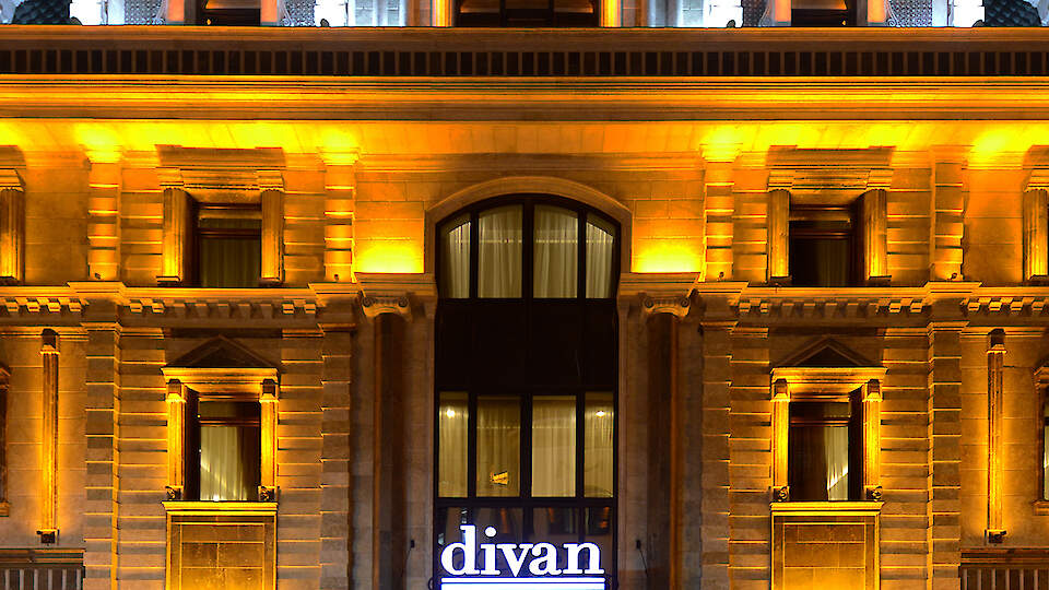 Batumi | Divan Suites 4*
